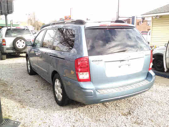 2007 HYUNDAI ENTOURAGE